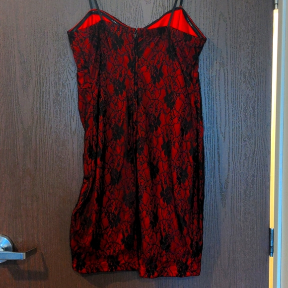 Torrid Lace Tube Dress, Red with Black Lace, Size 2 - Picture 2 of 7